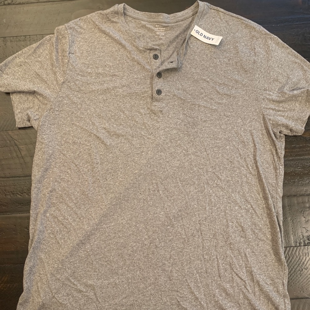 NWT Old Navy men’s shirt